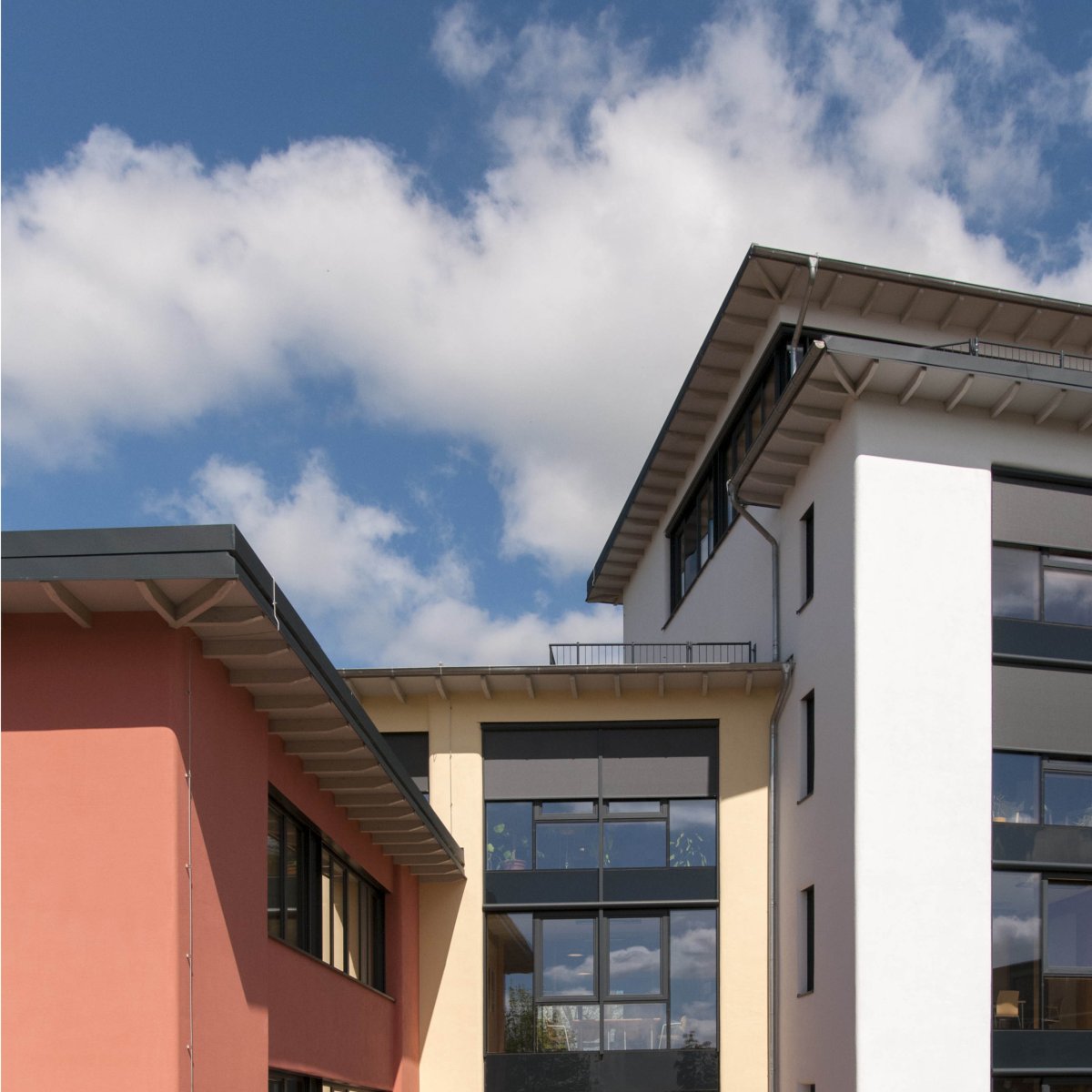 NZNB Fassadenausschnitt